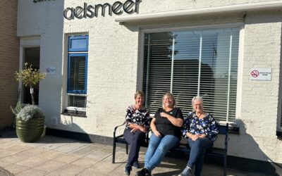 Zorggroep Aelsmeer 5 Meer dan een bankje: een mooie donatie brengt mensen samen